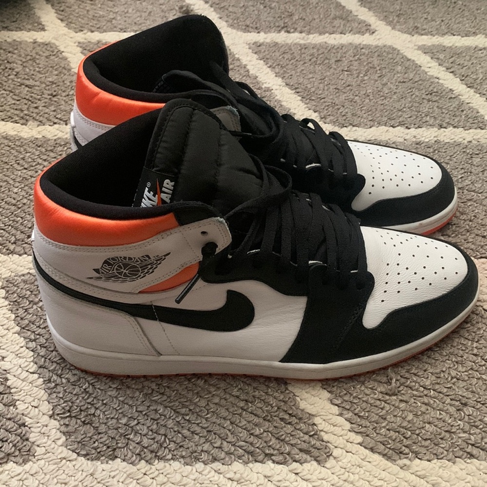 Jordan 1 retro high electro orange